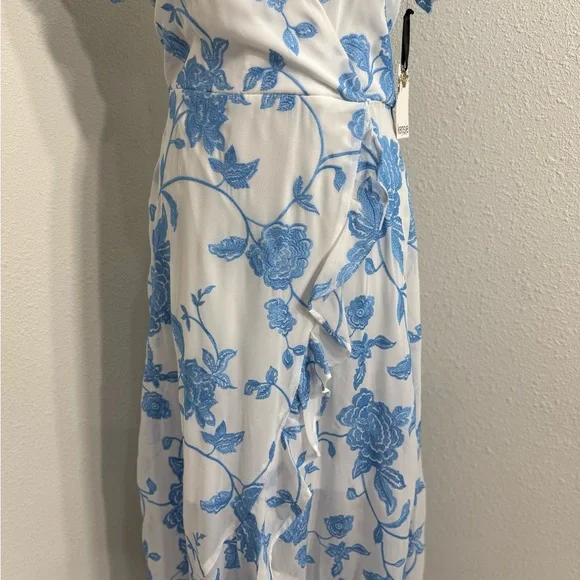 Kensie Blue and White High Low Sundress with Flutter Sleeves - Picture 3 of 11